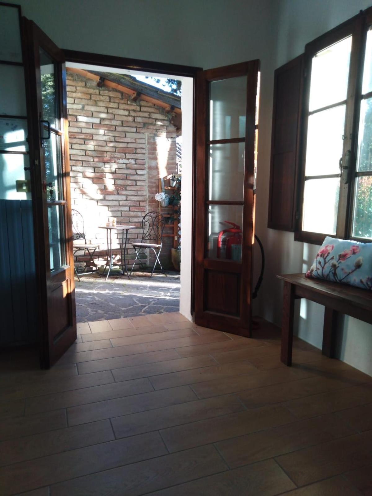 Agriturismo La Torre Di Monsindoli Сиена Екстериор снимка