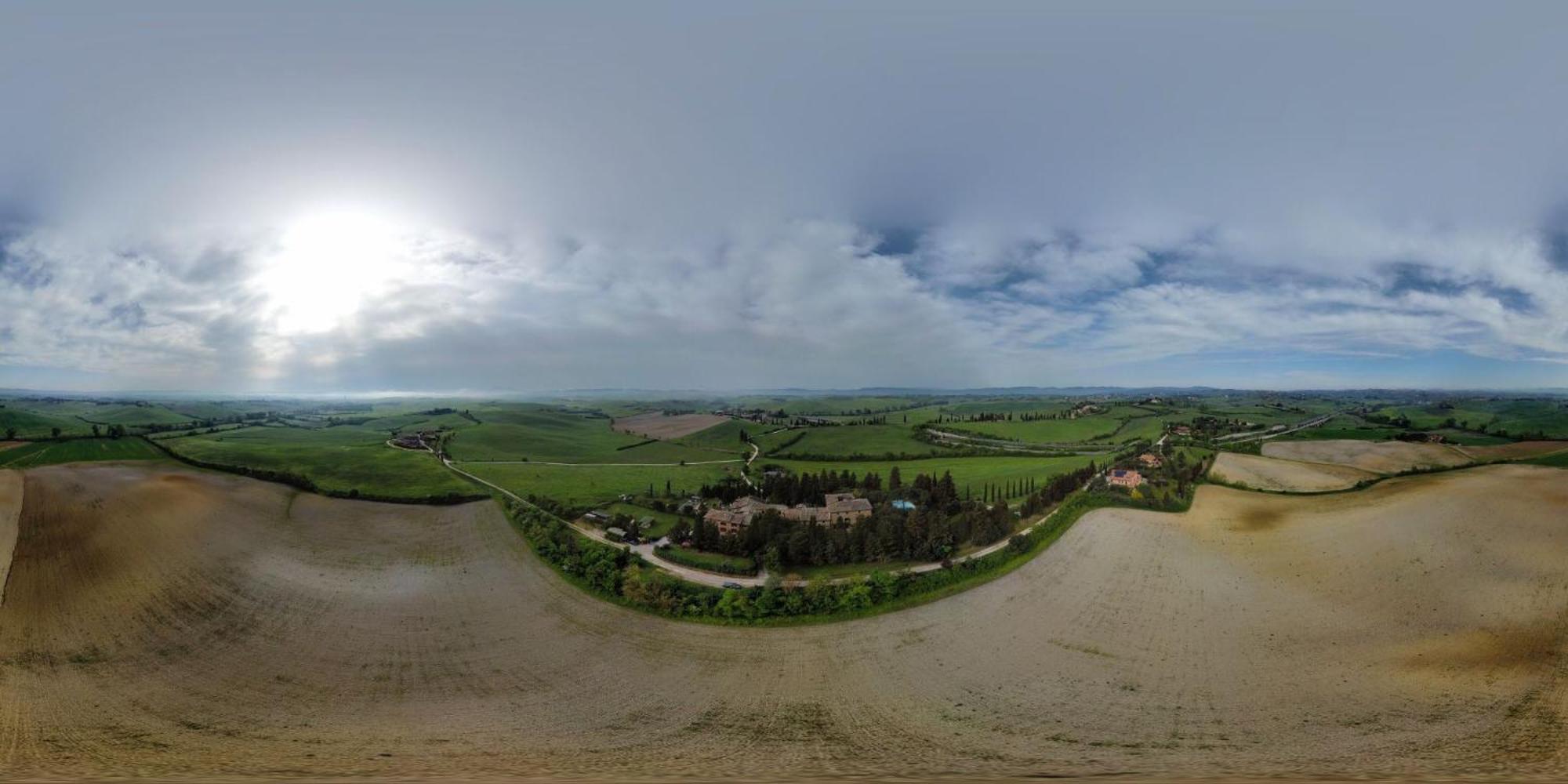 Agriturismo La Torre Di Monsindoli Сиена Екстериор снимка