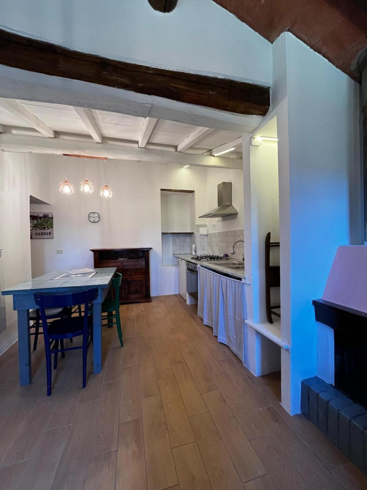 Agriturismo La Torre Di Monsindoli Сиена Екстериор снимка